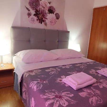Casa de hóspedes Marko 3*
