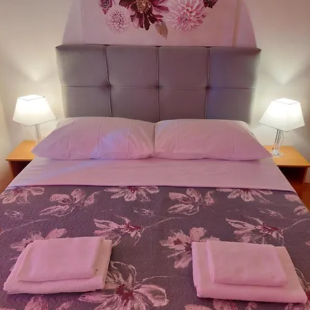 Casa de hóspedes Marko 3*